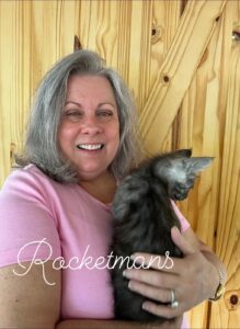 Ralphine, Maine Coon kitten with his new owner